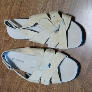 Womans Shoes Sandals Grasshoppers 7 1/2